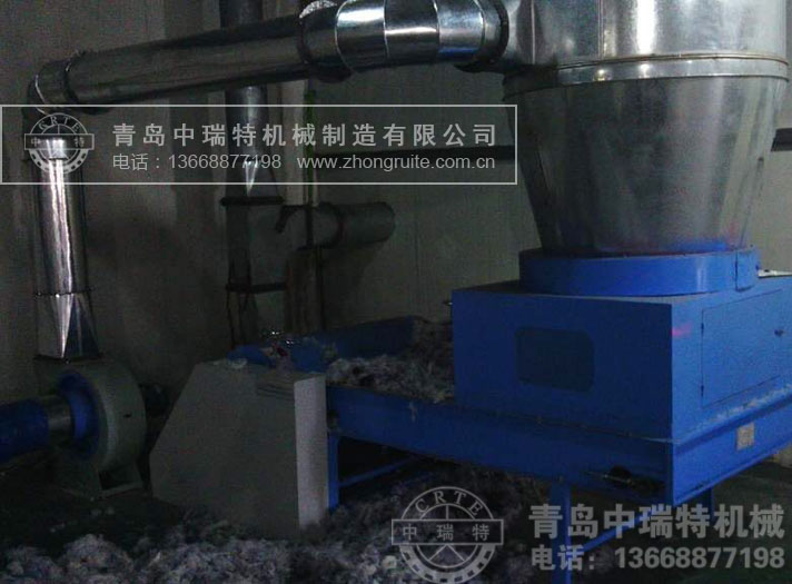 BK130帶塵籠開鬆（sōng）機